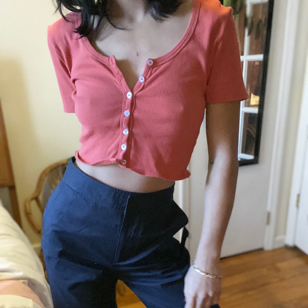 AA Crop